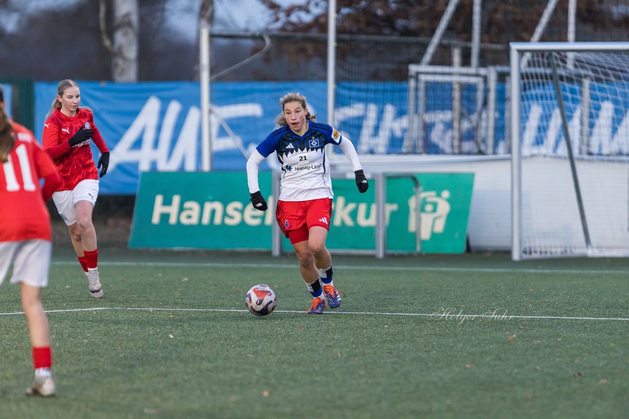 Bild 452 - wBJ Hamburger SV - Holstein Kiel : Ergebnis: 8:0